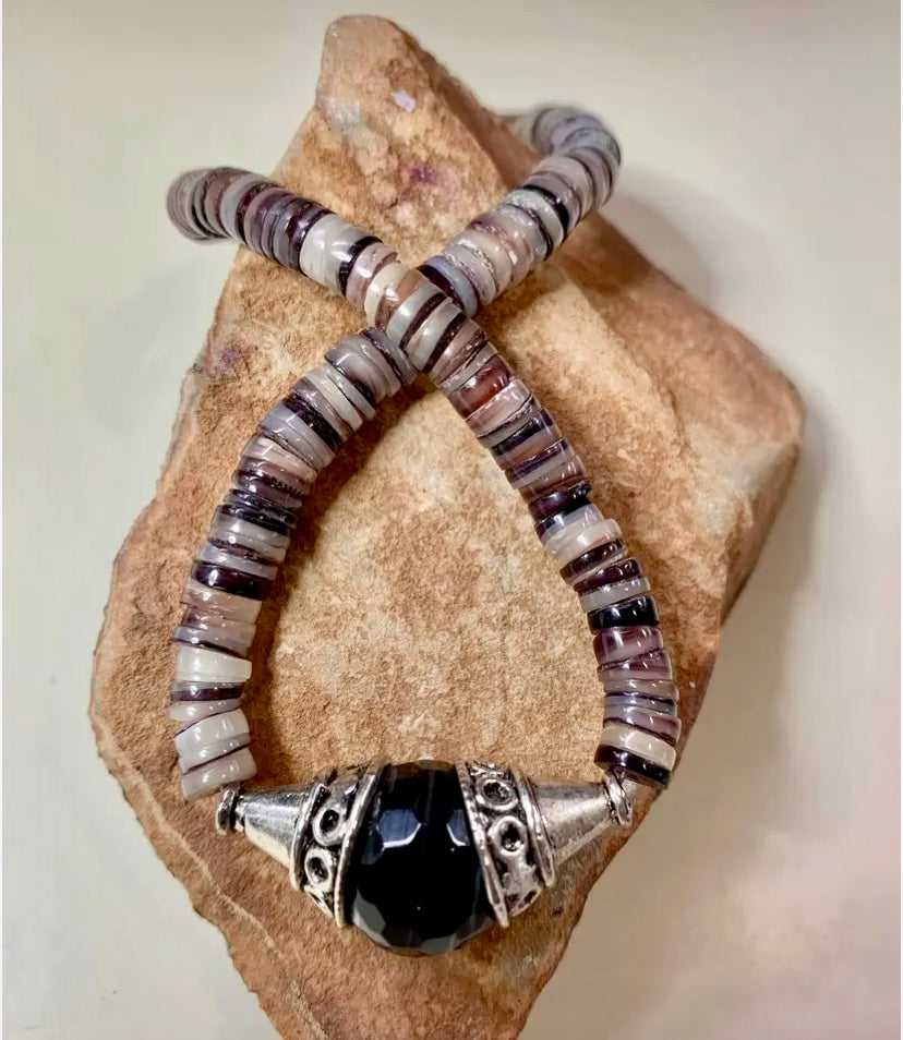 Shell/Obsidian Anklet