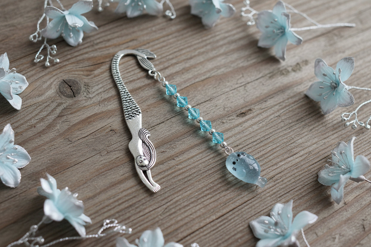 Mini Bookmarks with Blue Glass Beads/Seal Charm