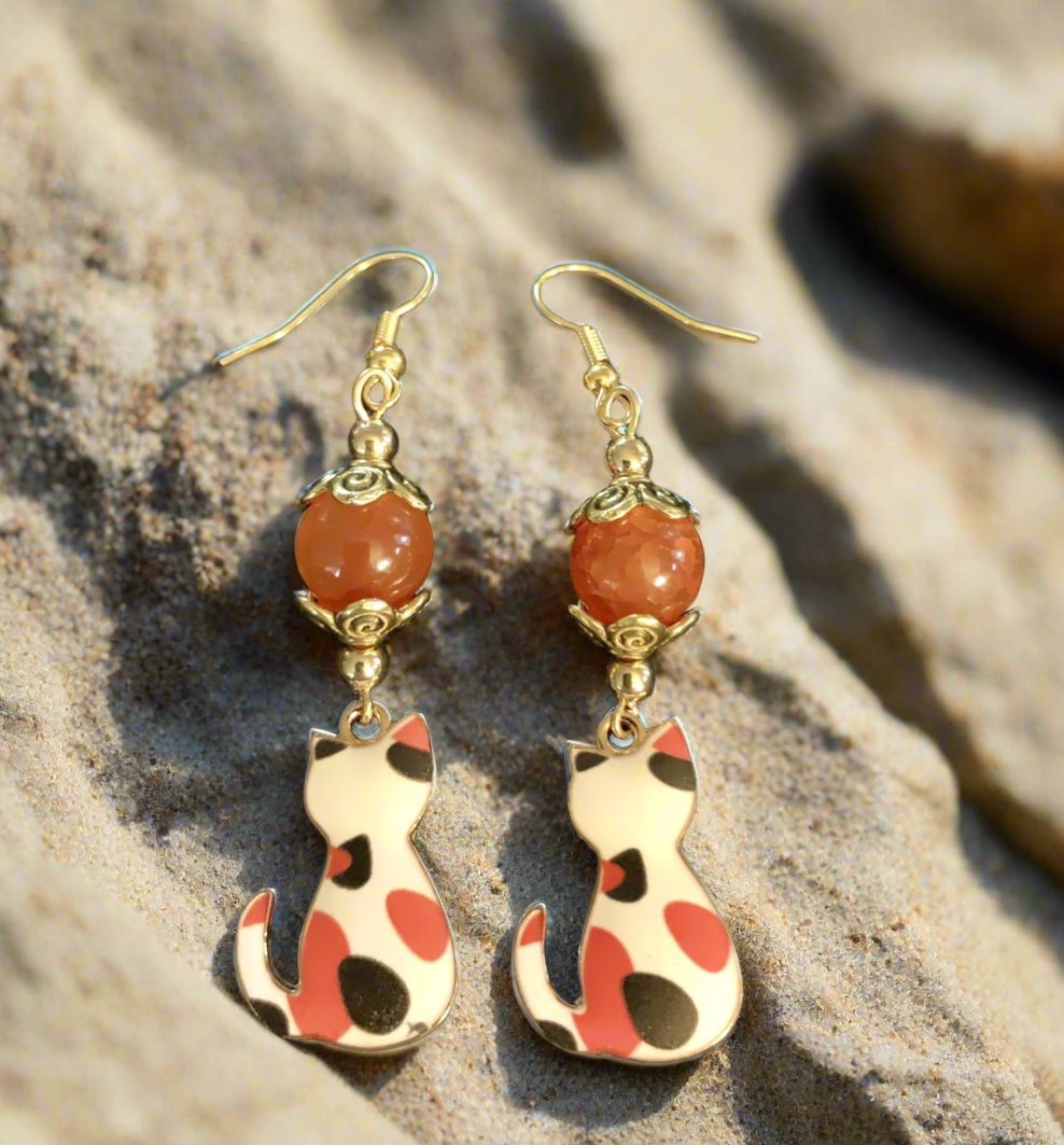Enameled Calico Kitty Charm/Crackled Fire Agate Beads