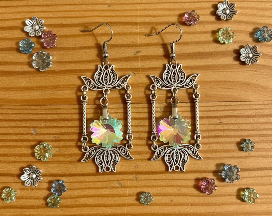 Stainless Steel Lotus Flower Connector/Light-Reflecting Snowflake Prism Earrings