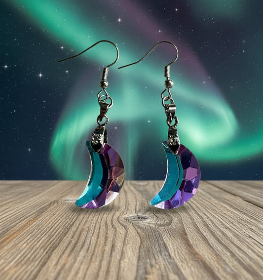 Light-Reflecting Moon Prism Earrings