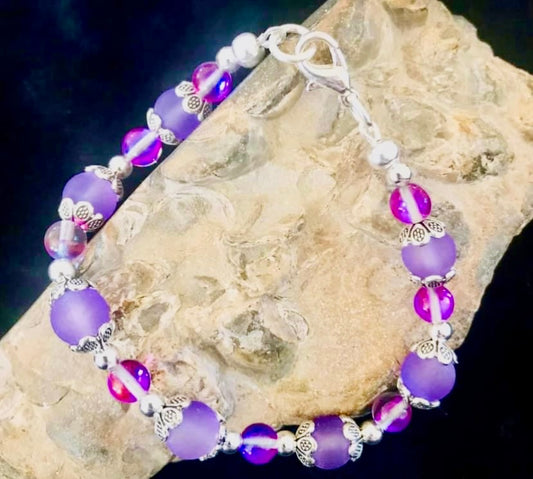 Lavender Frosted/Mermaid Glass Bead Bracelet