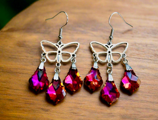 Butterfly/Light-Reflecting Crystal Prism Earrings